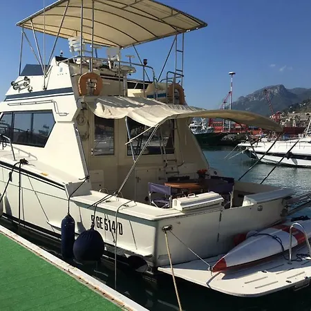 Blu Mediterraneo Botel Salerno